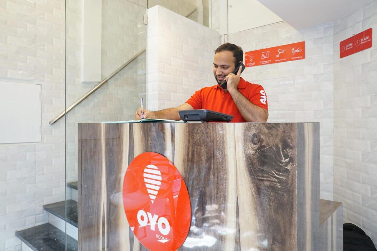 Oyo 18995 Airport Annex Hotel 3*